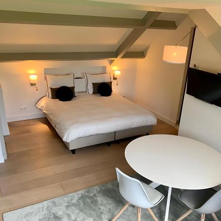Bed & Breakfast Karakter Den Dungen Exterior foto