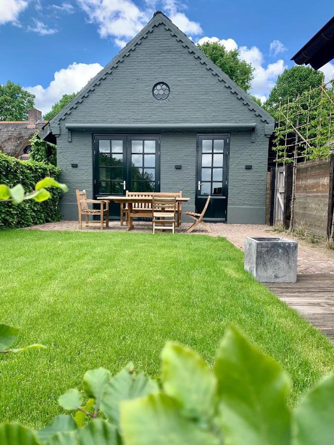 Bed & Breakfast Karakter Den Dungen Exterior foto